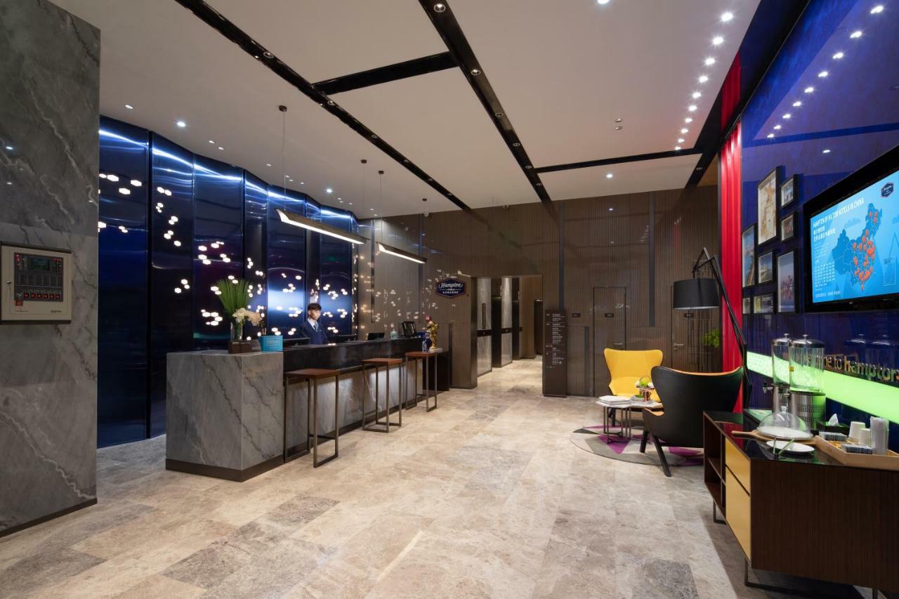Hampton By Hilton Yixing Renmin Middle Road Branch Hotell Exteriör bild